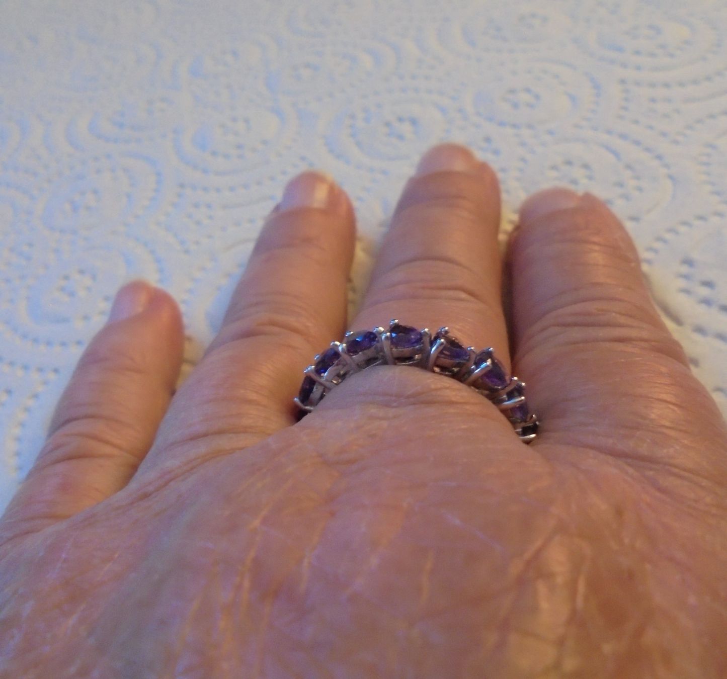 Anelli: Echtschmuck: Eternity-Ring mit Amethyst, 925er Sterling-Silb – Nuovo (secondo la descrizione) da Zuchwil venduto da maumauchi 6