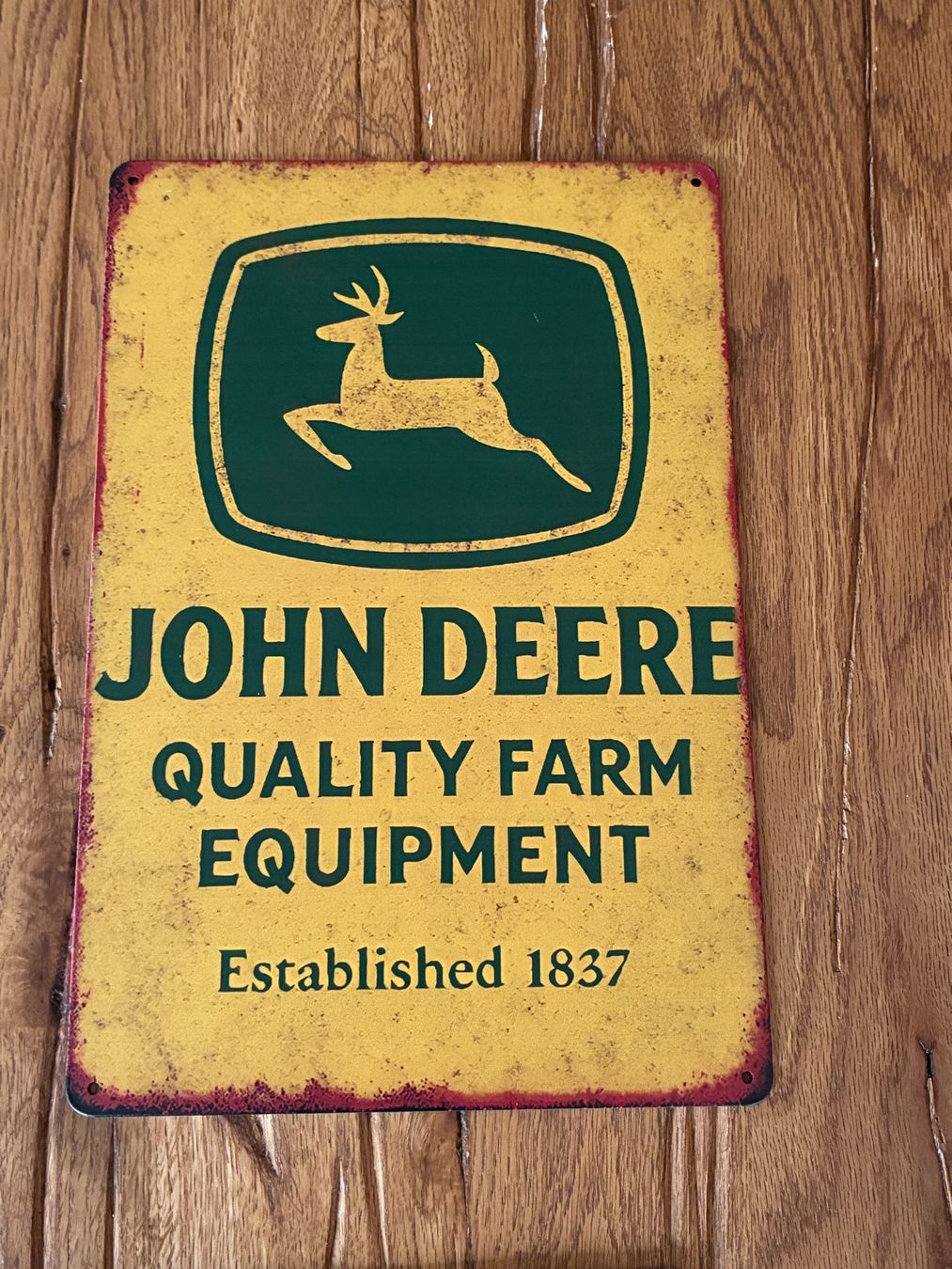 John Deere Schilder: Schönes John Deere Retro  Blechschild / neu! – Neu und originalverpackt aus Bremgarten AG von Eurotiz