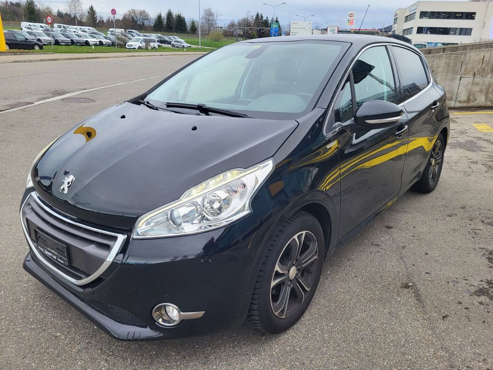 Peugeot 208 1.2 VTi Intuitive Handschaltung (DD)