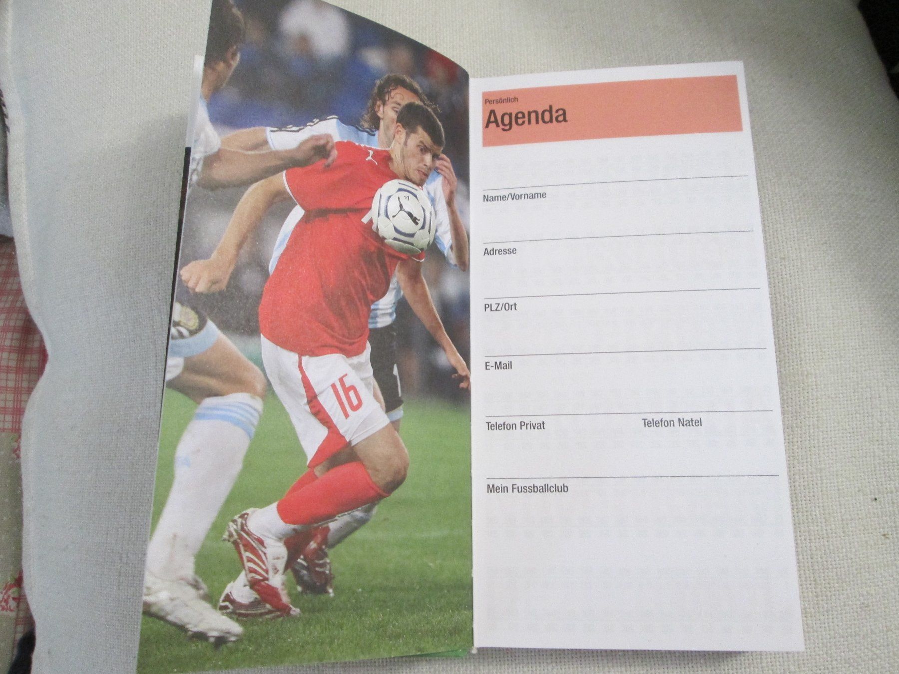 Kalender: Die Schweizer Fussballagenda - 2008 – Gebraucht aus Neuchâtel von Dualseele 1