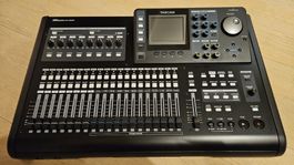 Tascam DP-32SD, 32 Track Portastudio