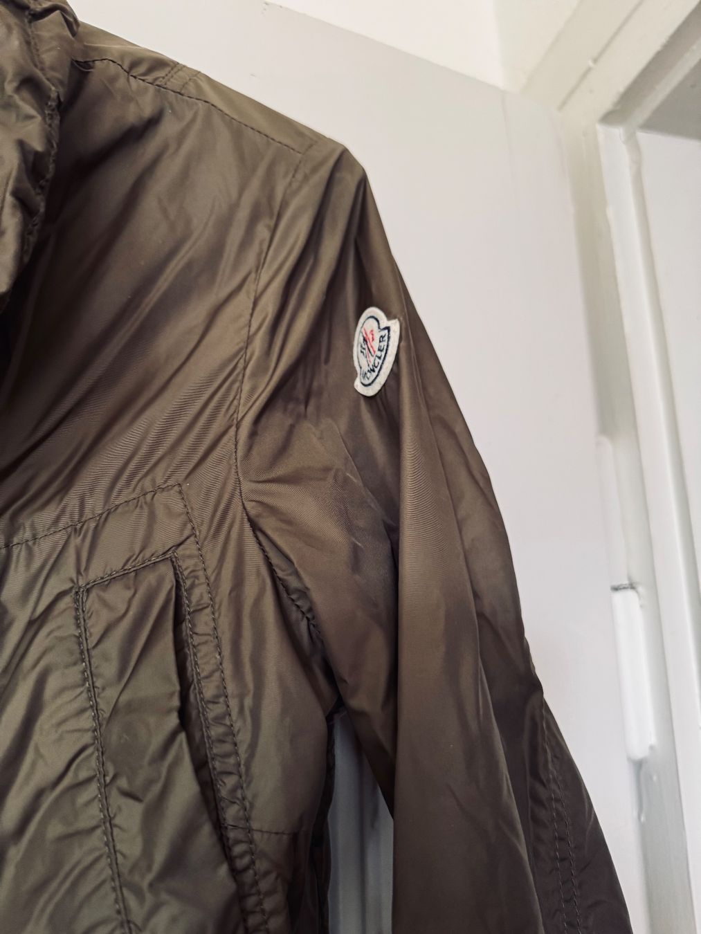 Moncler Giacche: Moncler parka – Usato da zürich venduto da Josmon 4