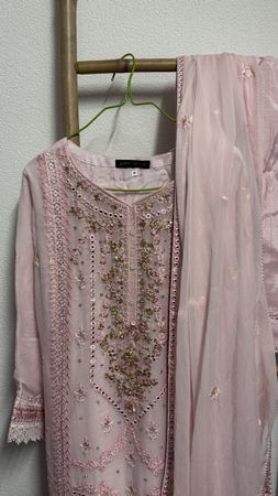 Schalwar kameez
