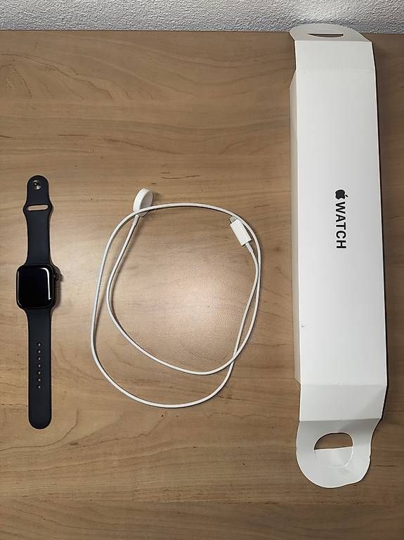 Orologi: Apple Watch SE 44mm – Usato da Niederteufen venduto da mir_jv9n