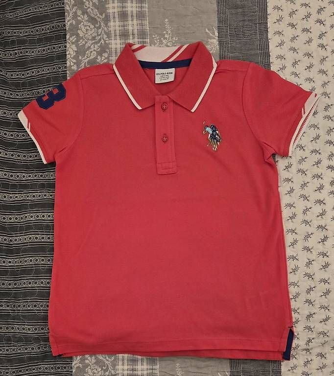 Camicie, T-shirt & Polo: Polo Kurzarm Tshirts Gr 122 cm NEU – Usato da MUTTENZ venduto da cod_8p5k
