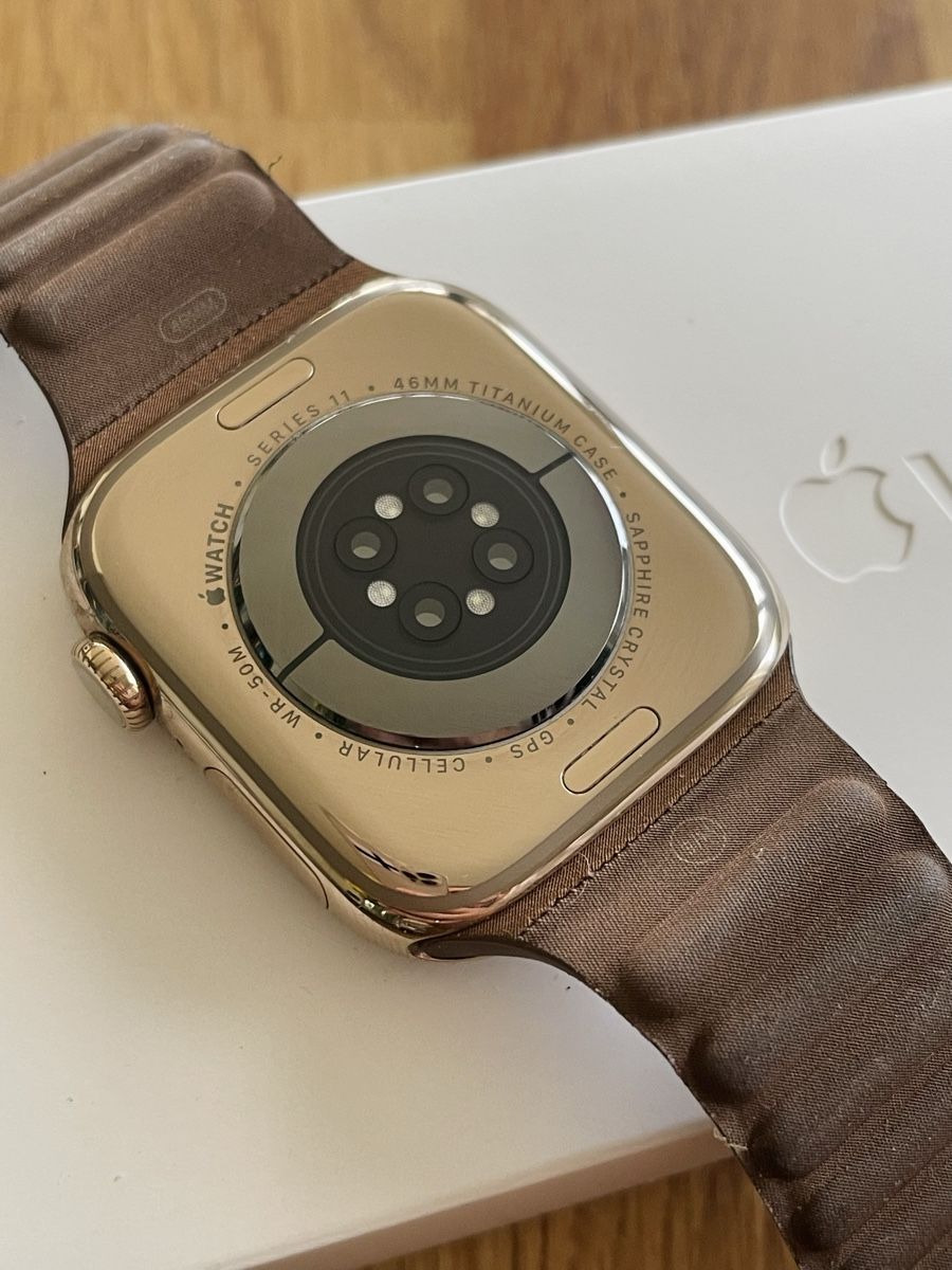 Apple Smartwatch: Apple Watch Series 11 – D'occasion à Zürich par Koivusaari 1