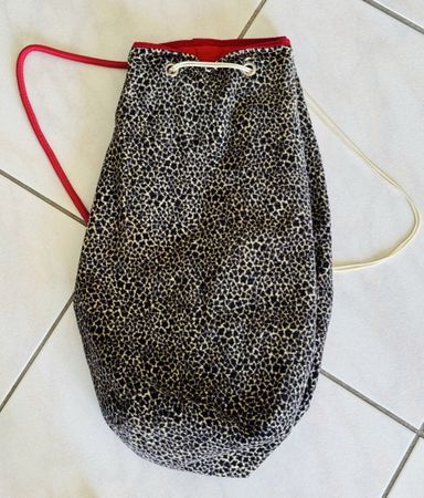 Rucksack im Stoff der Tigerfinkli / gefüttert 
