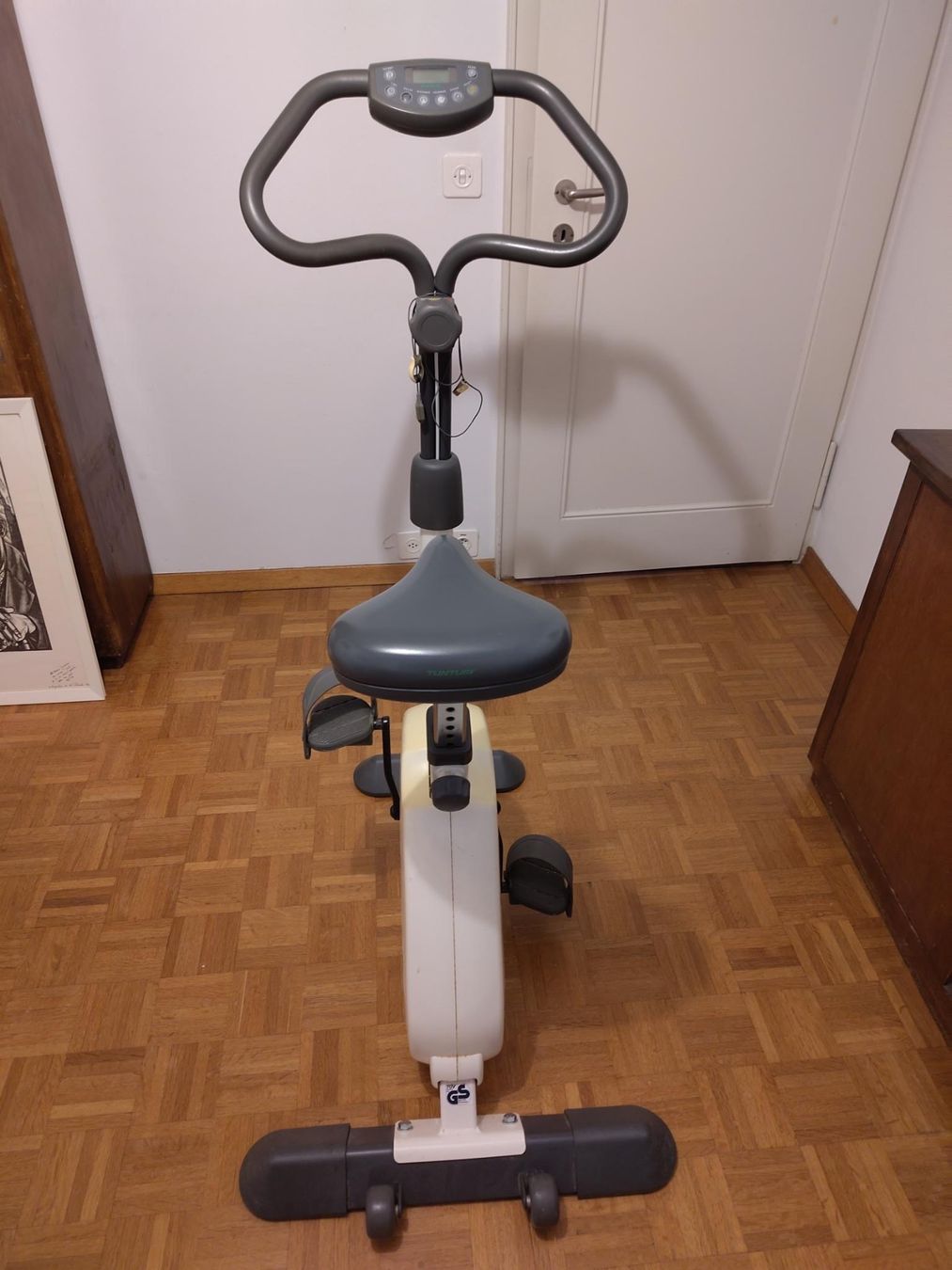 Tunturi Vélos d'appartement: Tunturi Ergometer E610 – D'occasion à Küsnacht ZH par dwst 1