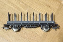 Electrotren 2-Achs Flachwagen mit metall Rungen H0/DC=