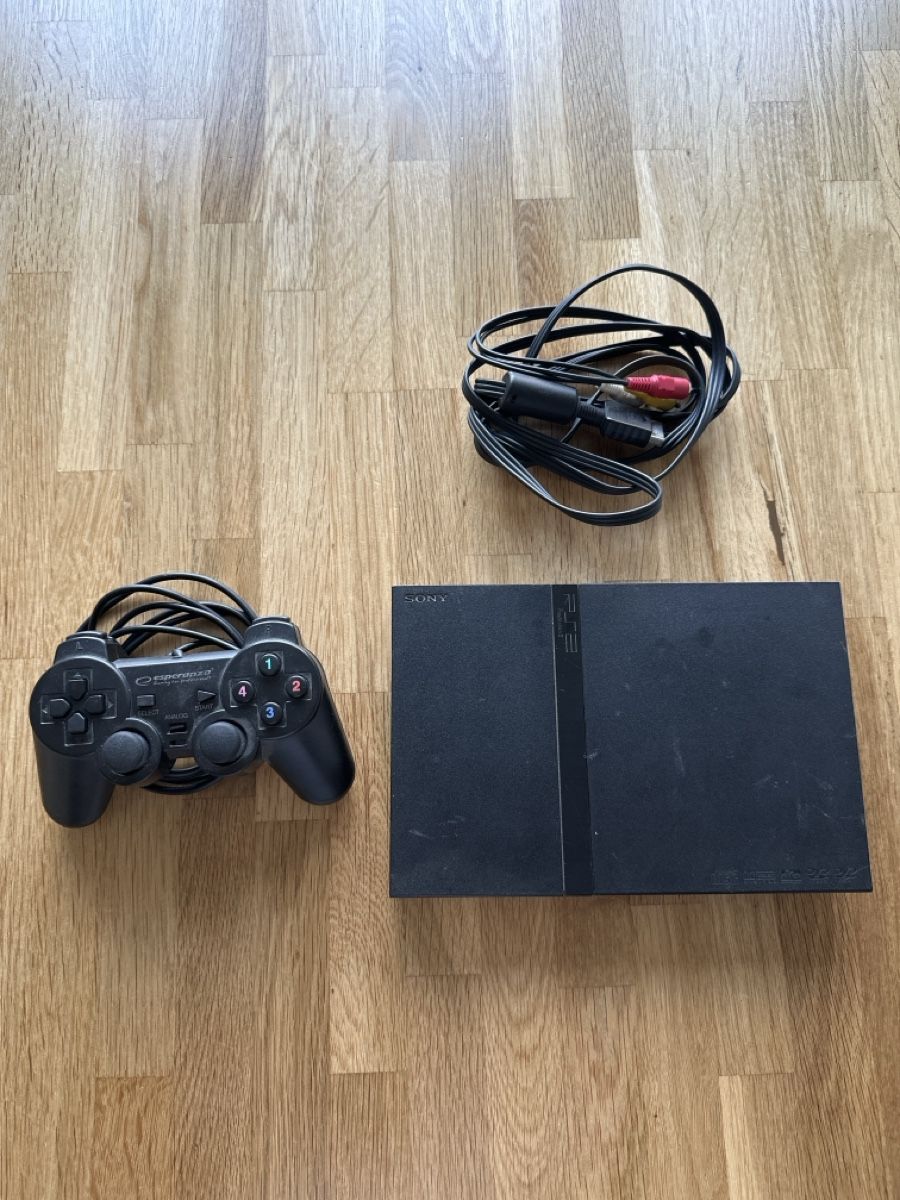 Sony Konsolen: Sony PlayStation 2 Slim  – Gebraucht aus Oberengstringen von sasej