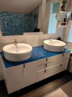 Doppelwaschtisch weiss mit blauer Platte gebraucht