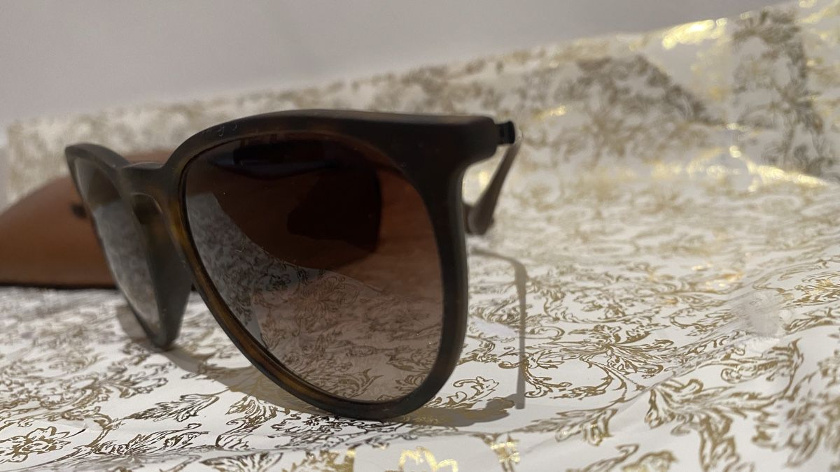 Ray-Ban Lunettes & Verres: Ray Ban Sonnenbrille – Neuf (Voir description) à Hellikon par anj_qtk7 2