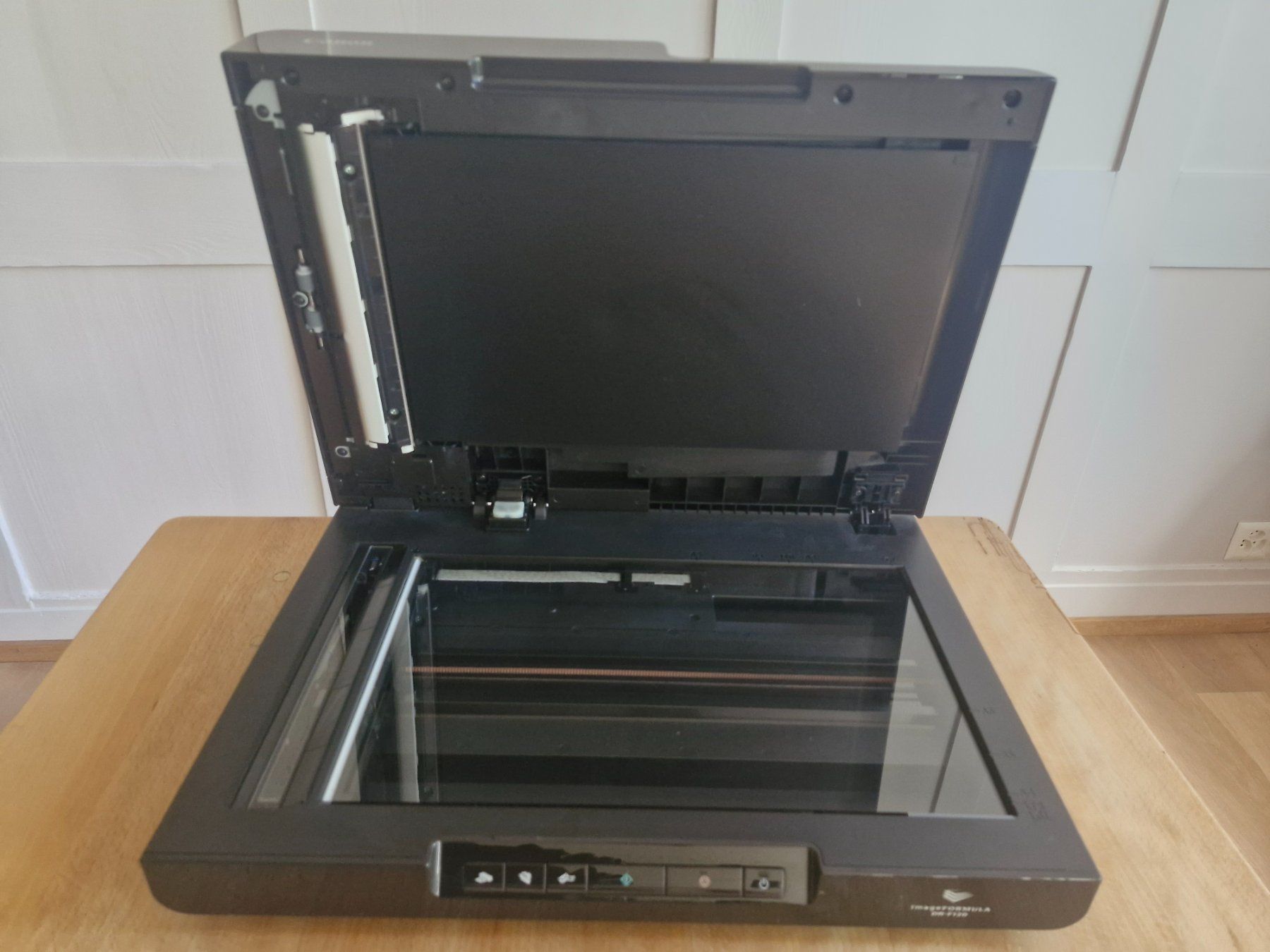 Canon Scanner: Canon DR-F120 Scanner – Gebraucht aus Wiesendangen von enbtracked 1