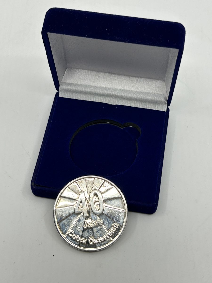 Médailles: Medaille 40 Jahre Einsatzkommando COBRA – D'occasion à Berikon par DGC-1995 1