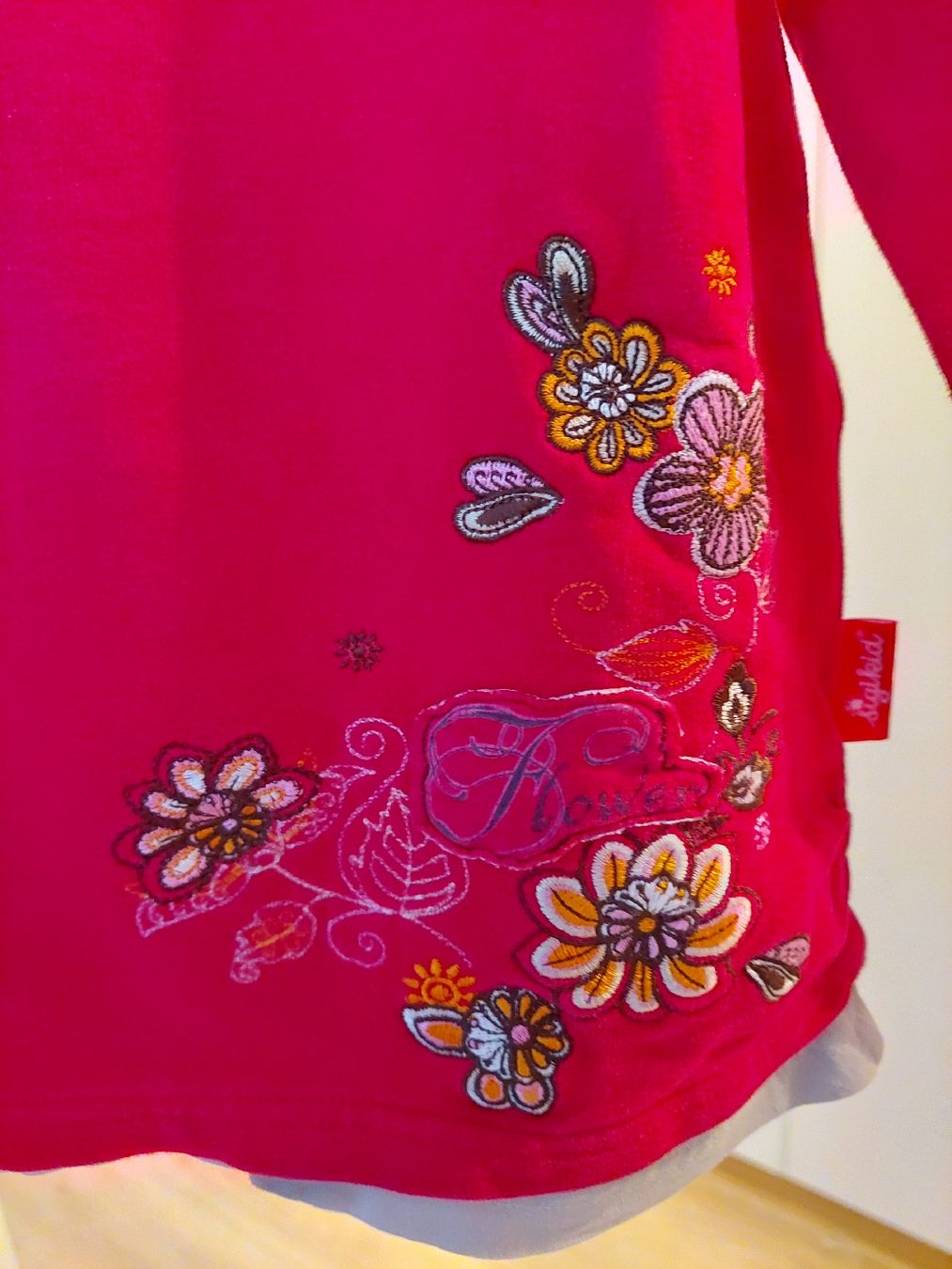 Sigikid Maglioni & Felpe: Sigikid Mädchen Kapuzenpullover Gr. 128 pink – Usato da Flims Dorf venduto da Truemorish 5