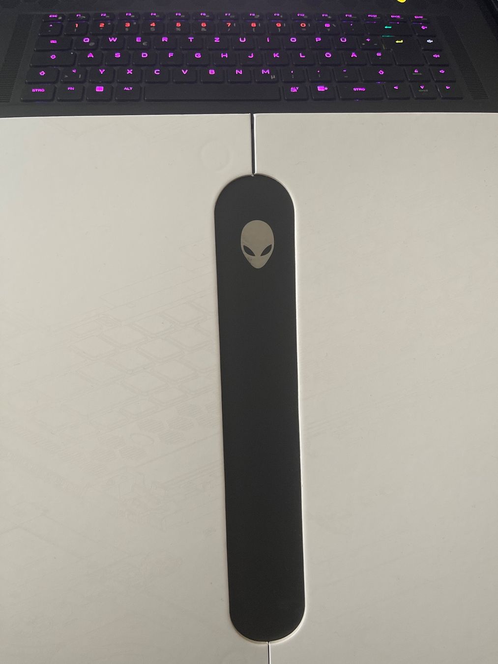 Alienware Notebooks: Alienware x17 R2 – Gebraucht aus Arbon von  6