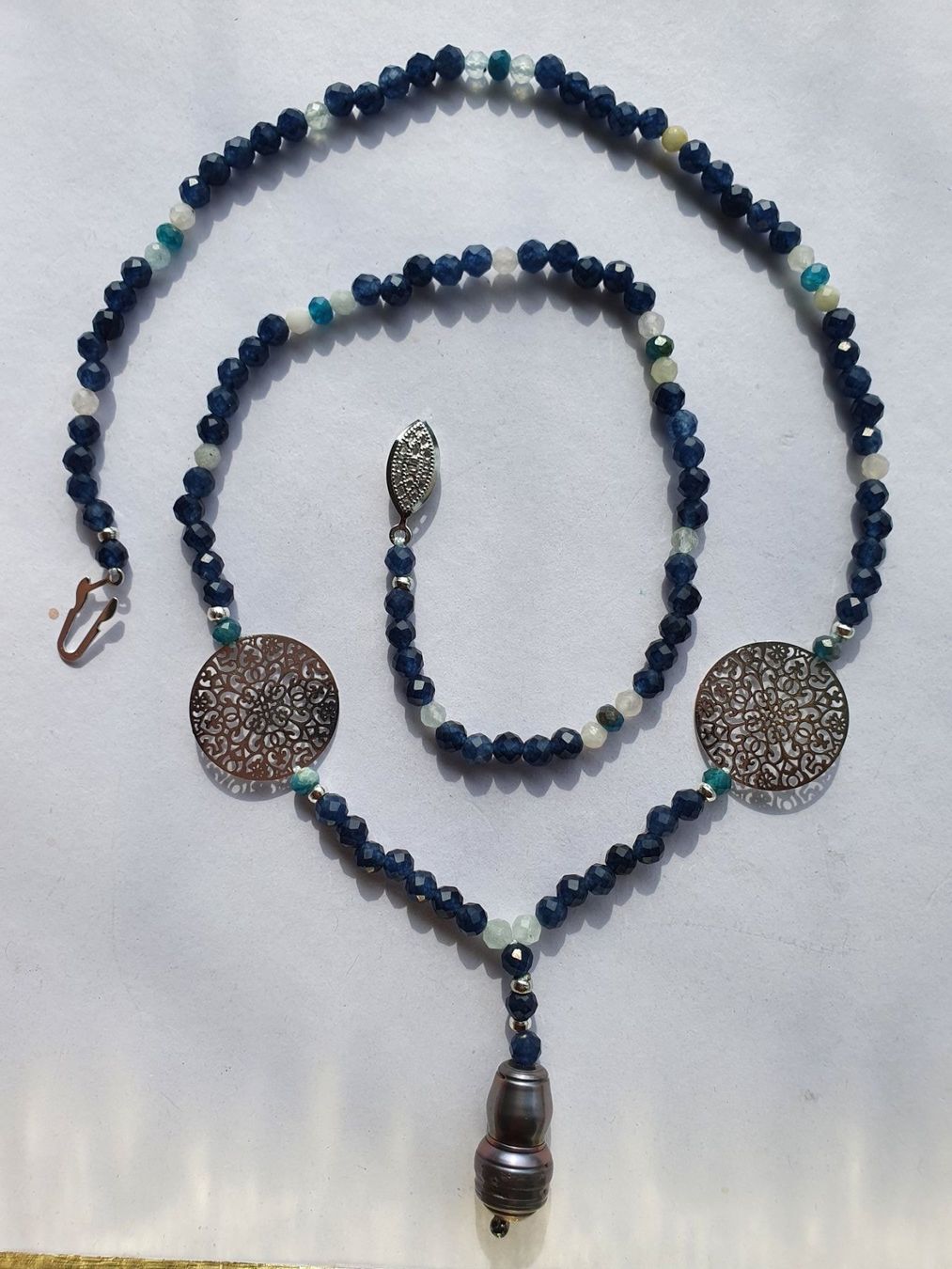 Ketten: Elegant Kette. Saphir, Morganit und Perle – Neu (gemäss Beschreibung) aus Benglen von Meercat3