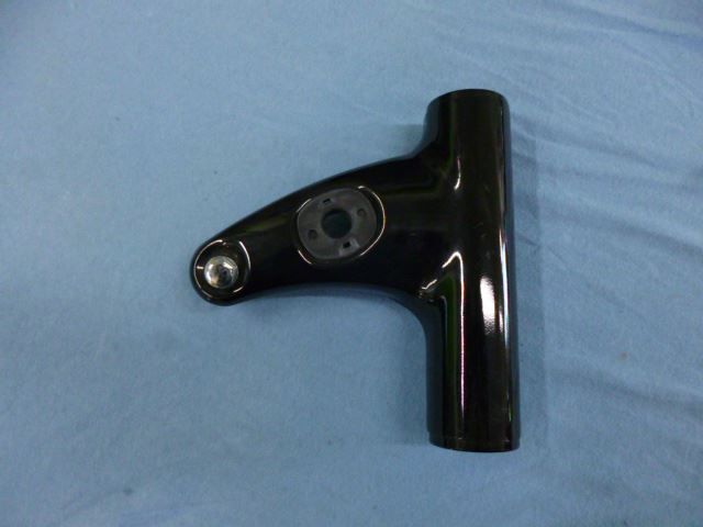 Kawasaki Tutti i ricambio per moto: Kawasaki W800 / 2011-2016 Lampenhalter – Usato da Rothrist venduto da THEI2