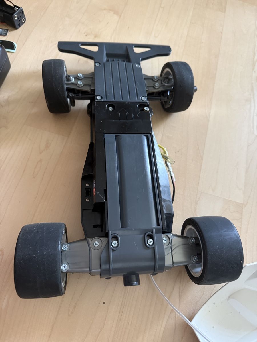 Modellismo RC: Voltec Fighter RC 4WD Auto – Usato da Jona venduto da p1faessl 5