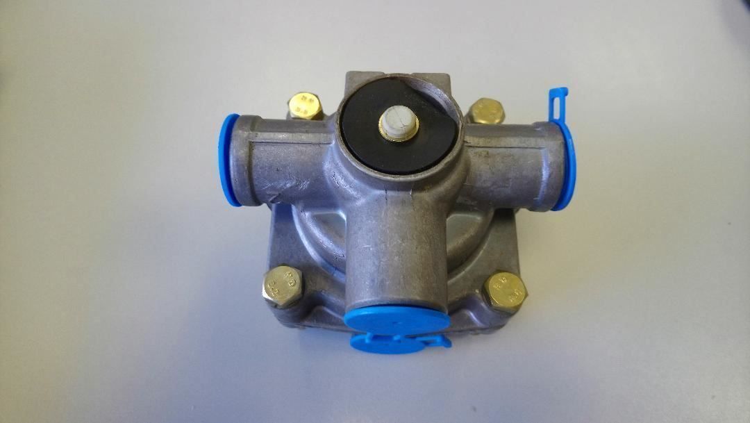 Tutti pezzi di ricambio auto: Haldex  -  Relaisventil – Nuovo e nell'imballaggio originale da Ruswil venduto da Braketec