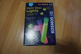 KOSMOS Neon Glow Lights Experimentierkasten, 8-12 Jahre