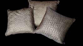 3 Cuscini decorativi Frette International in jacquard dorato