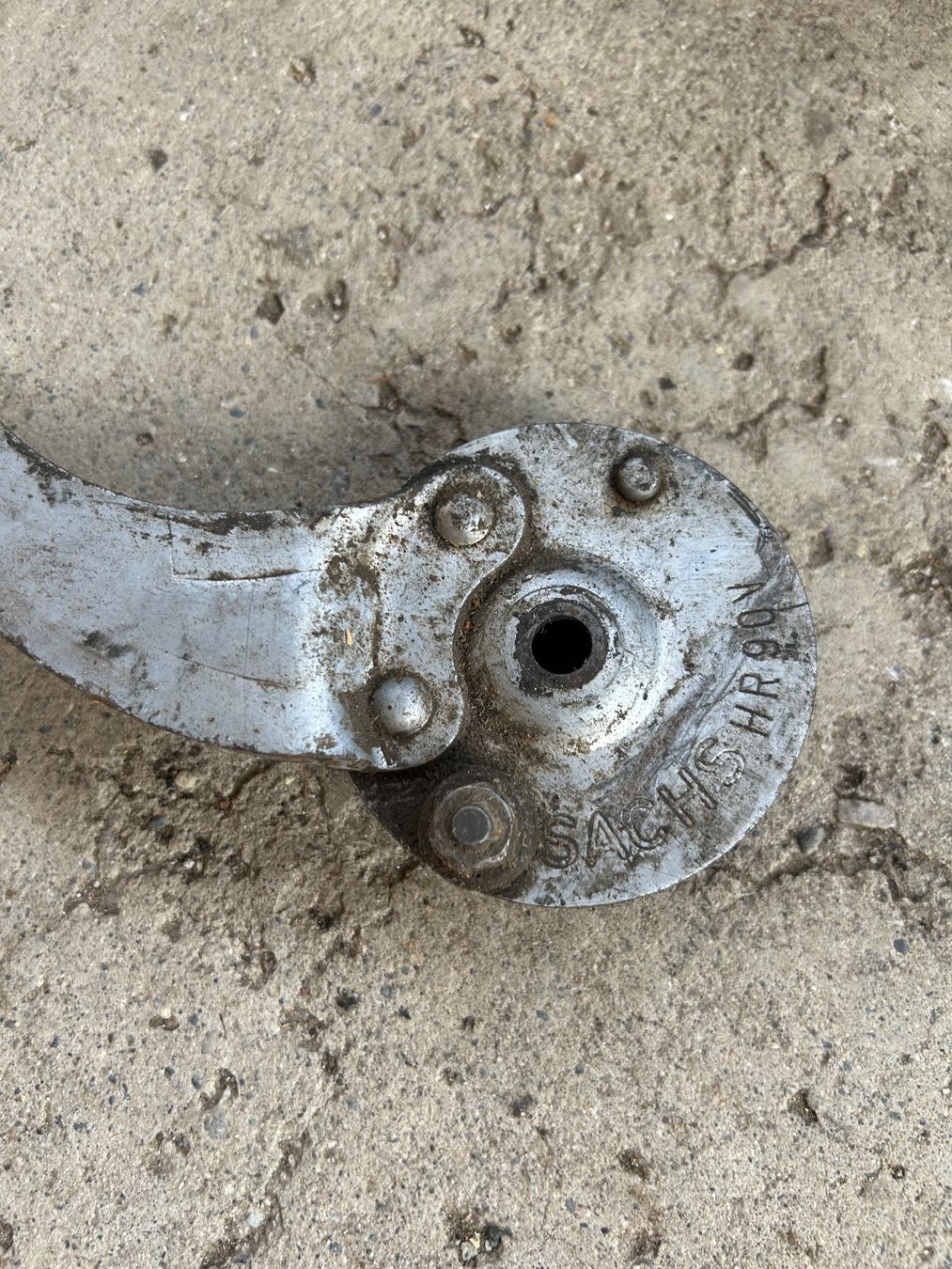 Sachs Parti ricambio per ciclomotori: Sachs HR90V Mofa Rücktritt Bremsankerplatte – Usato da Fahrni b. Thun venduto da berger_tuning34 1