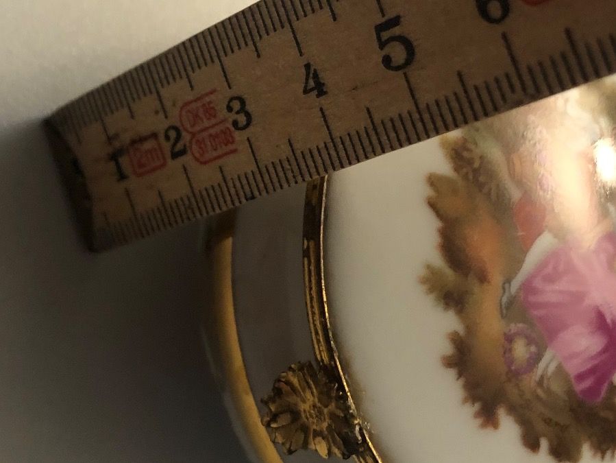 Sonstige Dekorationen & Accessoires: Schmuckdose Porzellan limoges – Gebraucht aus Niederrohrdorf von beniledergerber 3