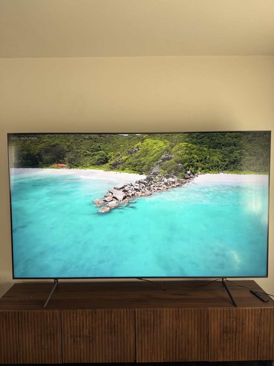 Televisori: Samsung TV - 85 " – Nuovo (secondo la descrizione) da Fahrweid venduto da Azgen1