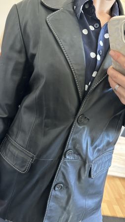 Veste en cuir véritable Essentiel noir taille 42