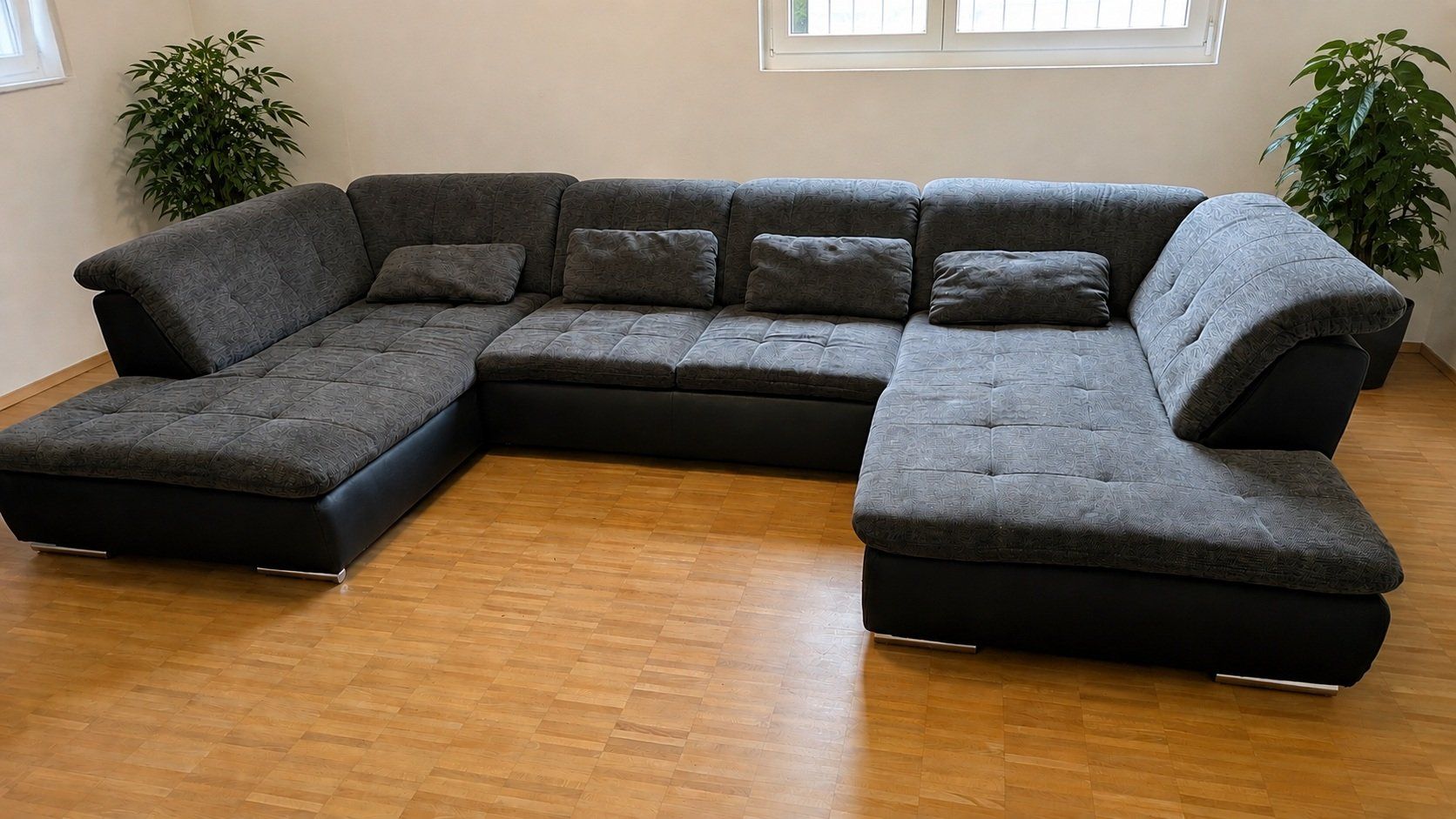 Sofas: Wohnlandschaft - Sofa mit Auszug, anthrazit, ab Fr. 1.- – Gebraucht aus Adliswil von Ray3