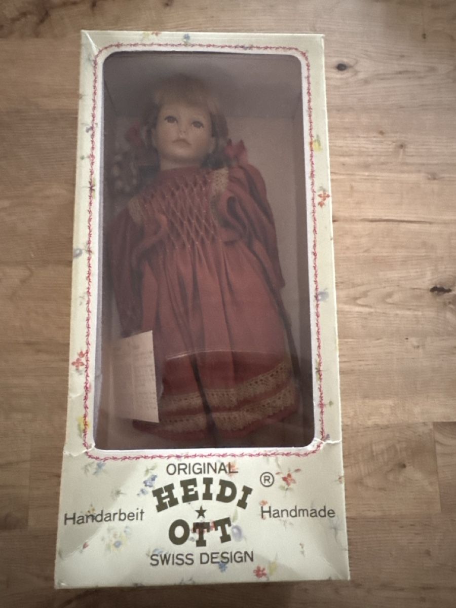 Heidi ott Puppen: Heidi Ott Puppe original handmade Swiss design Box – Neu und originalverpackt aus Muttenz von nfr_ss7l