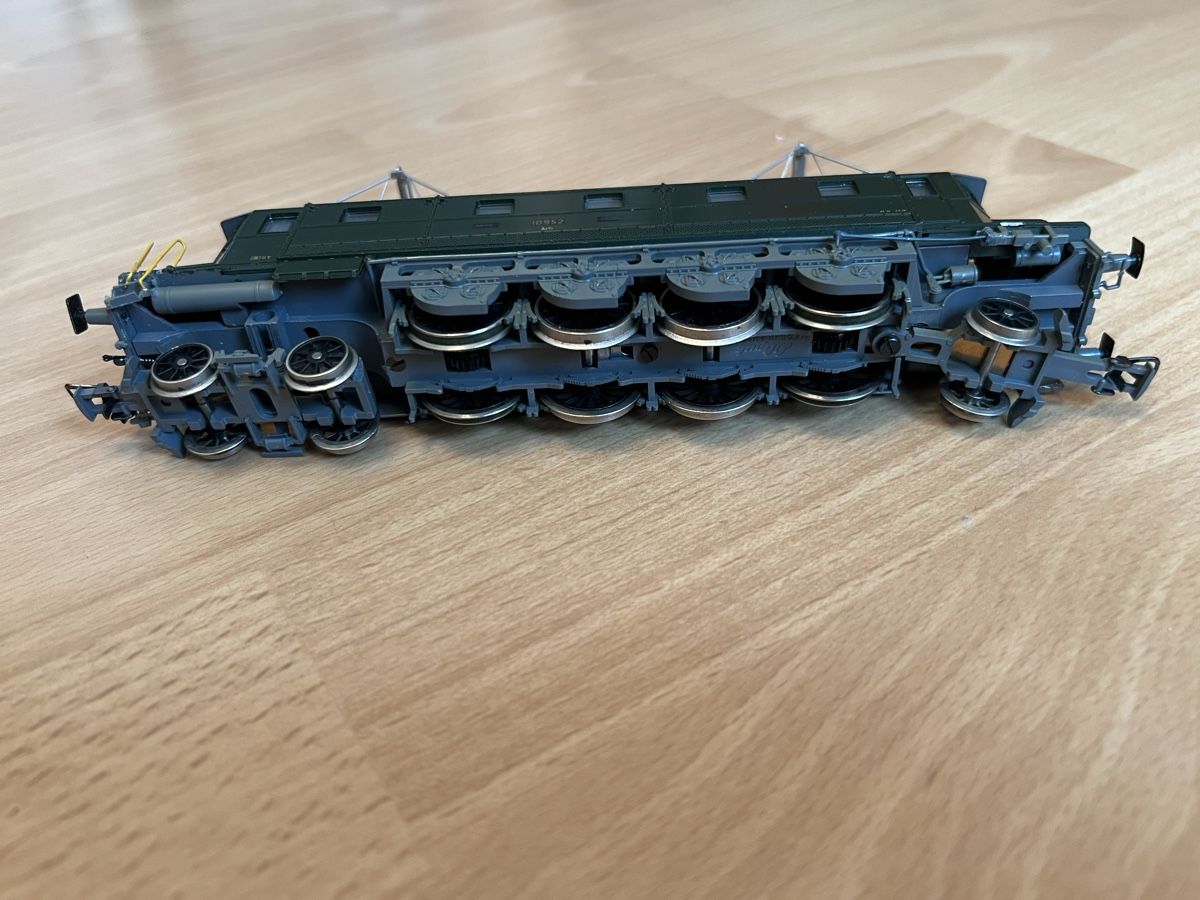 Liliput Modelleisenbahnen: Liliput Lokomotive grün – Gebraucht aus Gisikon von ram_78bx 4