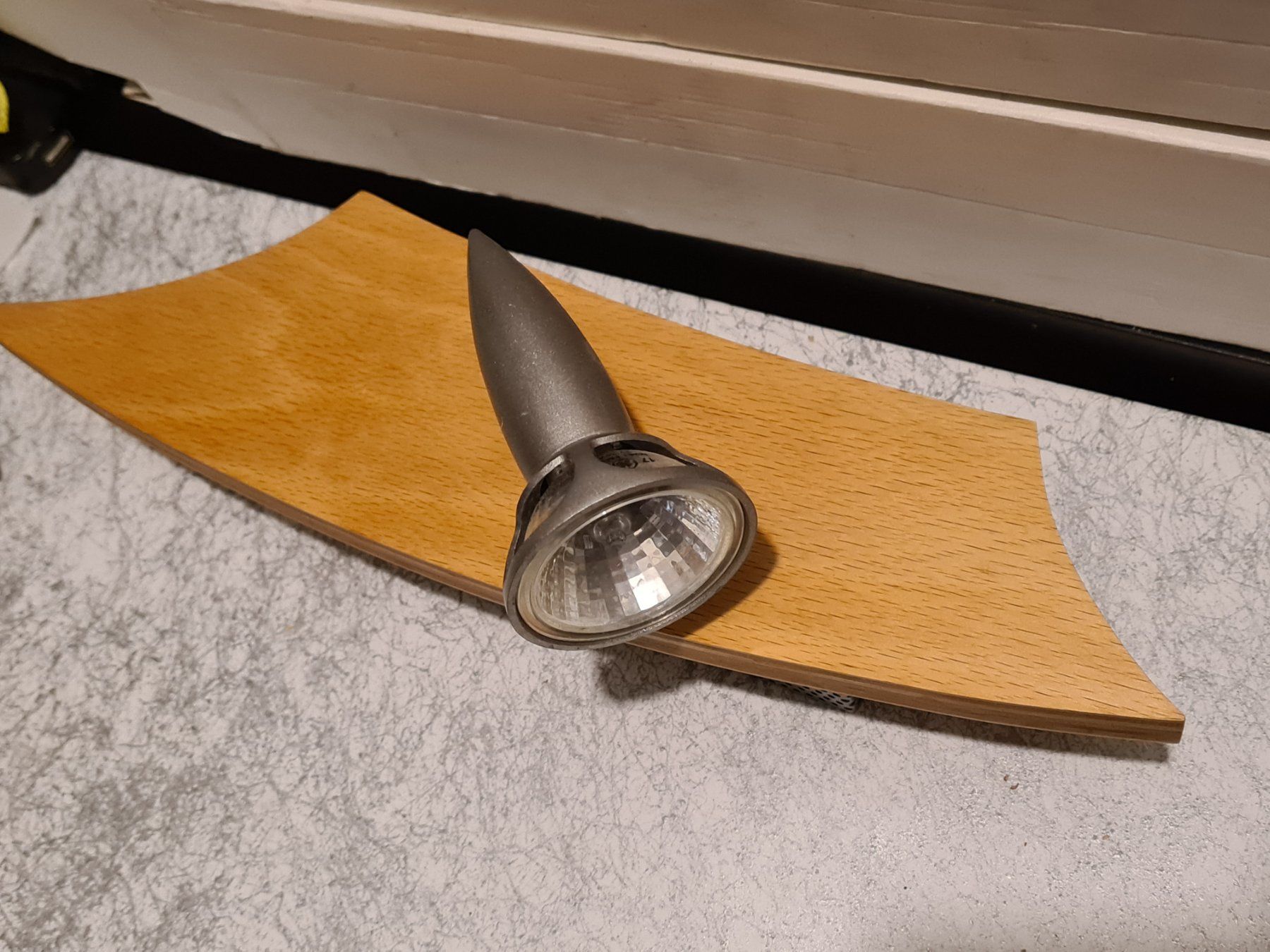 Lampadari & plafoniere: Deckenlampe/- Spot Holz/Chrom – Nuovo e nell'imballaggio originale da Amriswil venduto da used2use 2