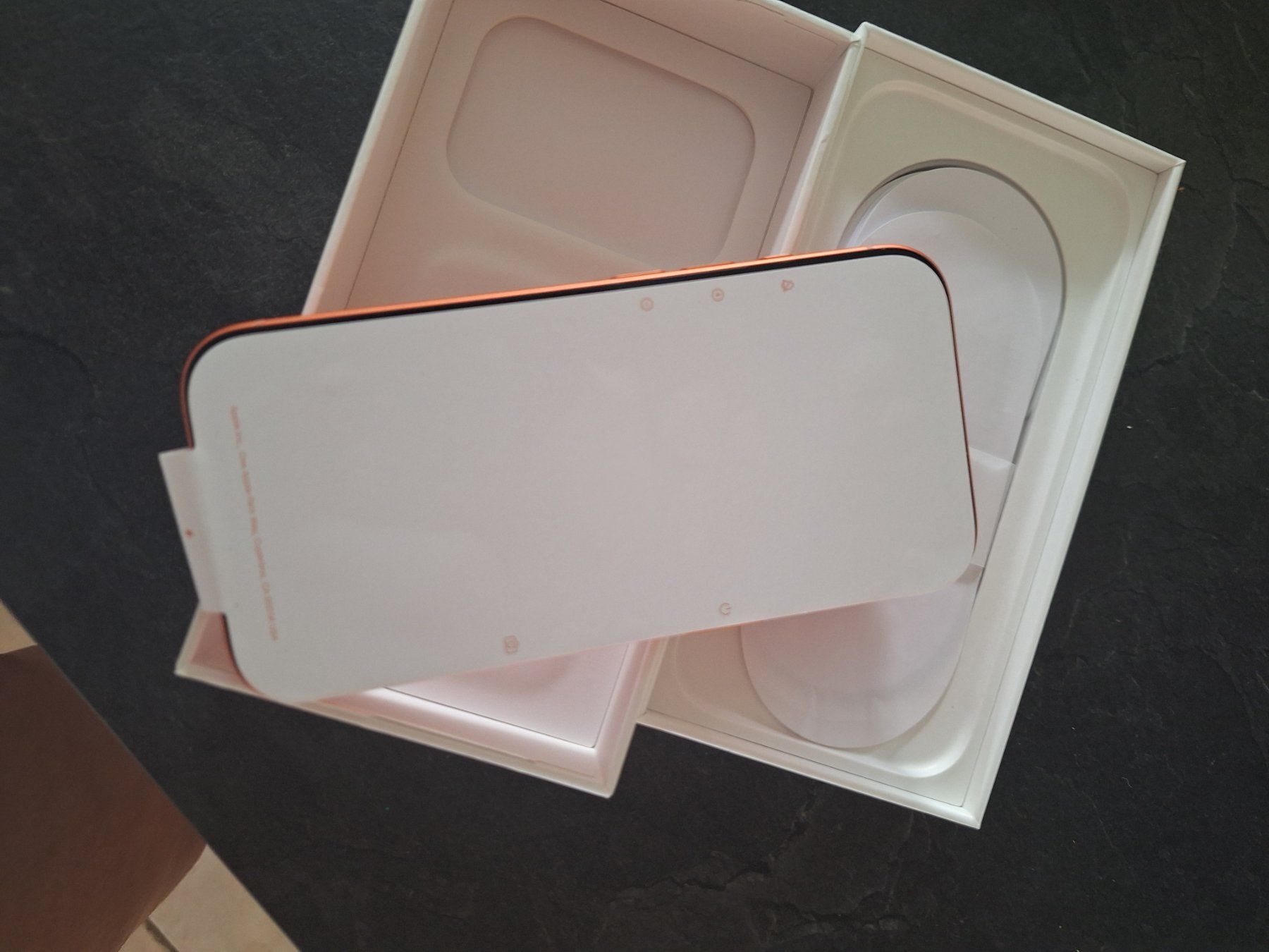 Apple Portables: a vendre iphone 17pro – Neuf avec emballage d'origine à Fregiécourt par cha_l9yh 2