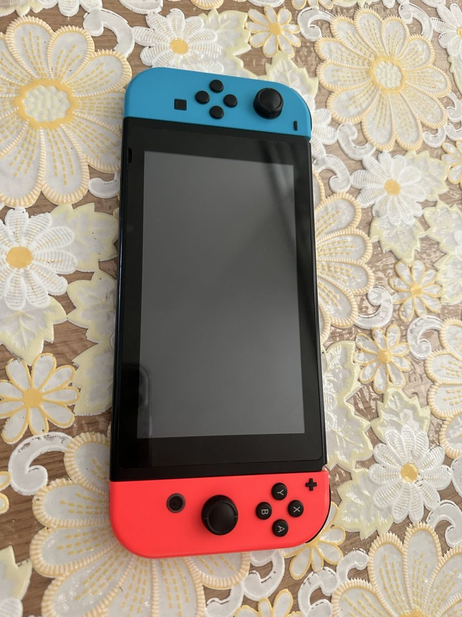 Nintendo Konsolen: Nintendo Switch Set – Gebraucht aus Kirchleerau von Rvgc86 3