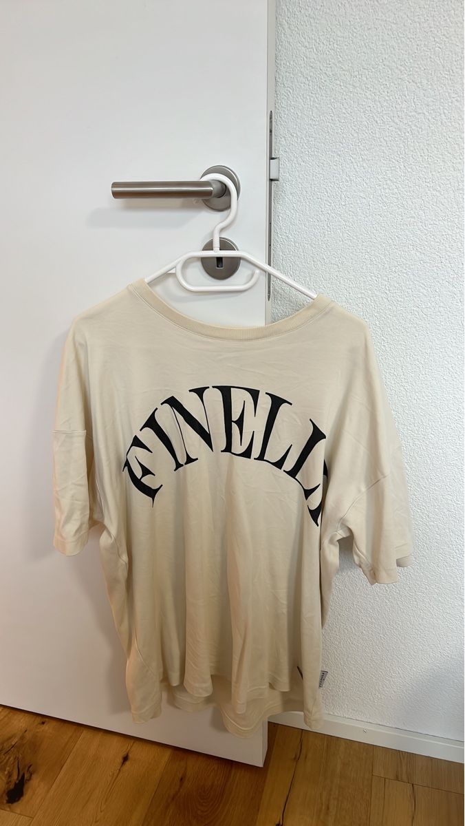 T-shirt: Finelli Tshirt Grösse M – Usato da Feldbrunnen venduto da soon-nam
