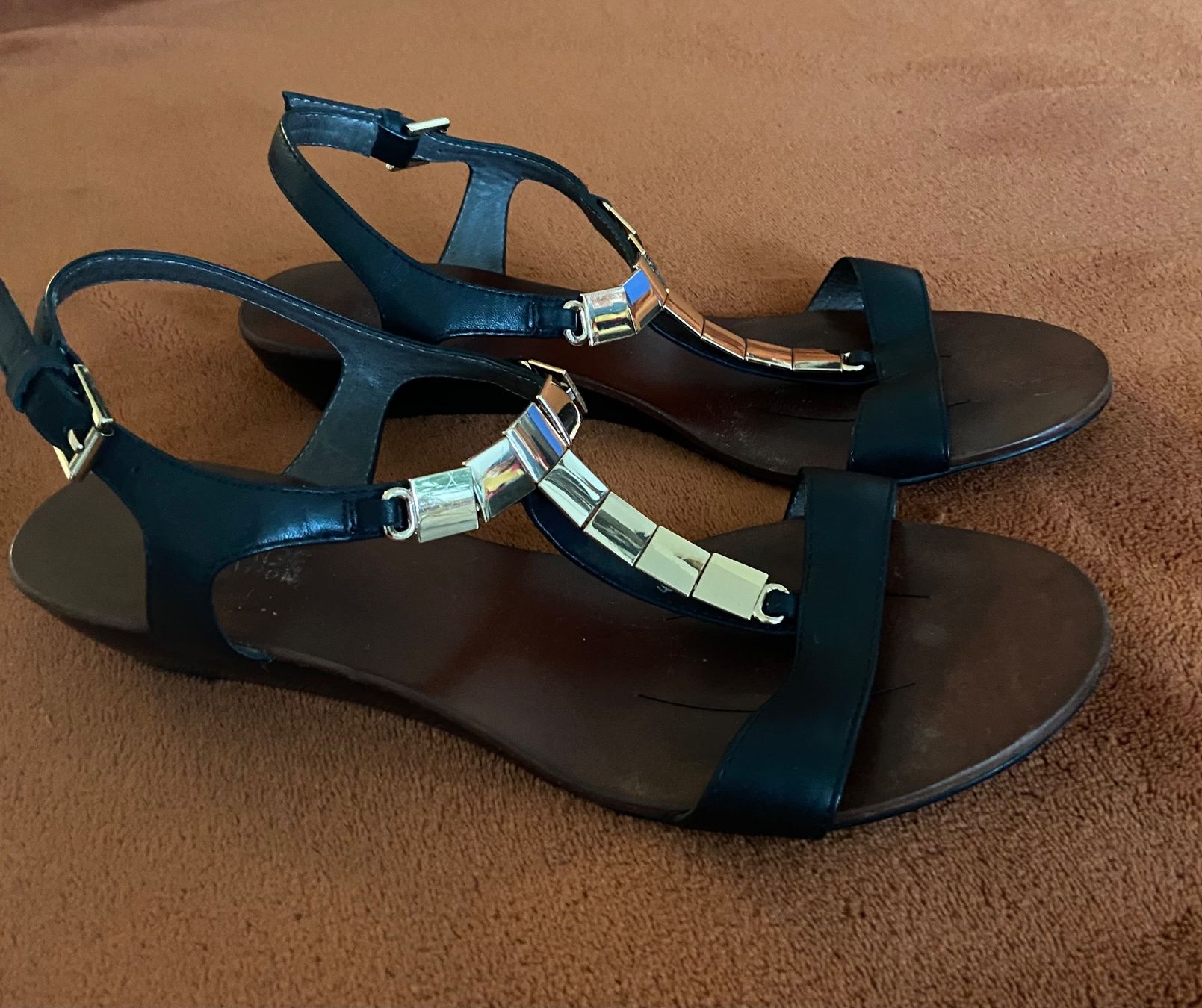 Scarpe da donna: BOCAGE Sandales compensées cuir noir et or 39 – Nuovo (secondo la descrizione) da Genève venduto da kik_8jd6 1