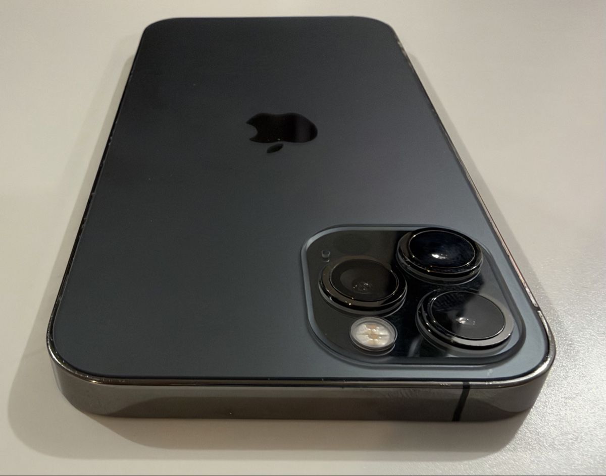 Apple Portables: iPhone 12 Pro Apple 256 Go  – D'occasion à Yverdon-les-Bains par AVRS.CH 4