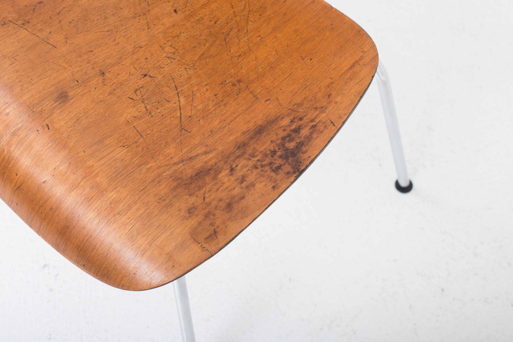 Herman Miller Sedie: Herman Miller DCM Stuhl von Charles & Ray Eames in Nussbaum – Usato da Zürich venduto da STUZH38 7