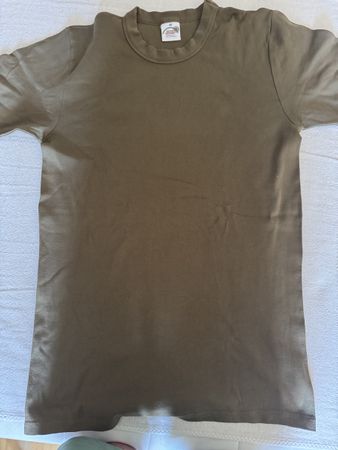 T-Shirt Khaki Grösse 48 Militär