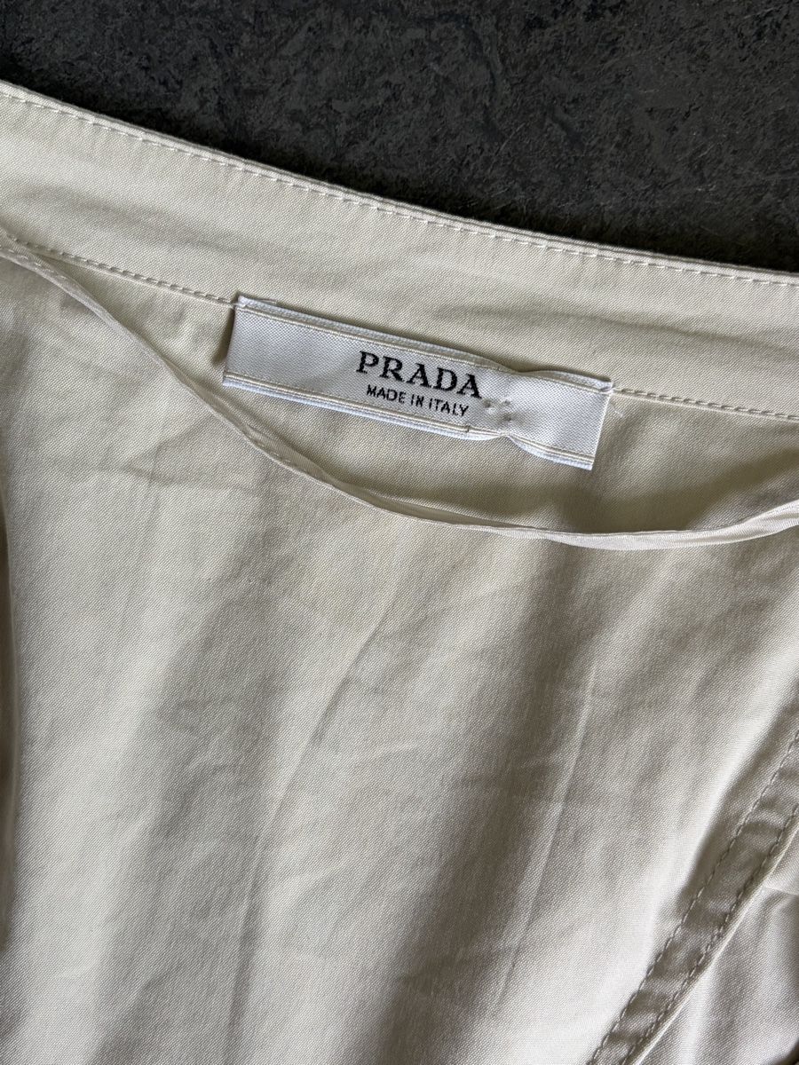 Prada Giacche: Prada SS 2009 Beige Jacke Gr. 42 – Nuovo (secondo la descrizione) da Zürich venduto da megastored 1