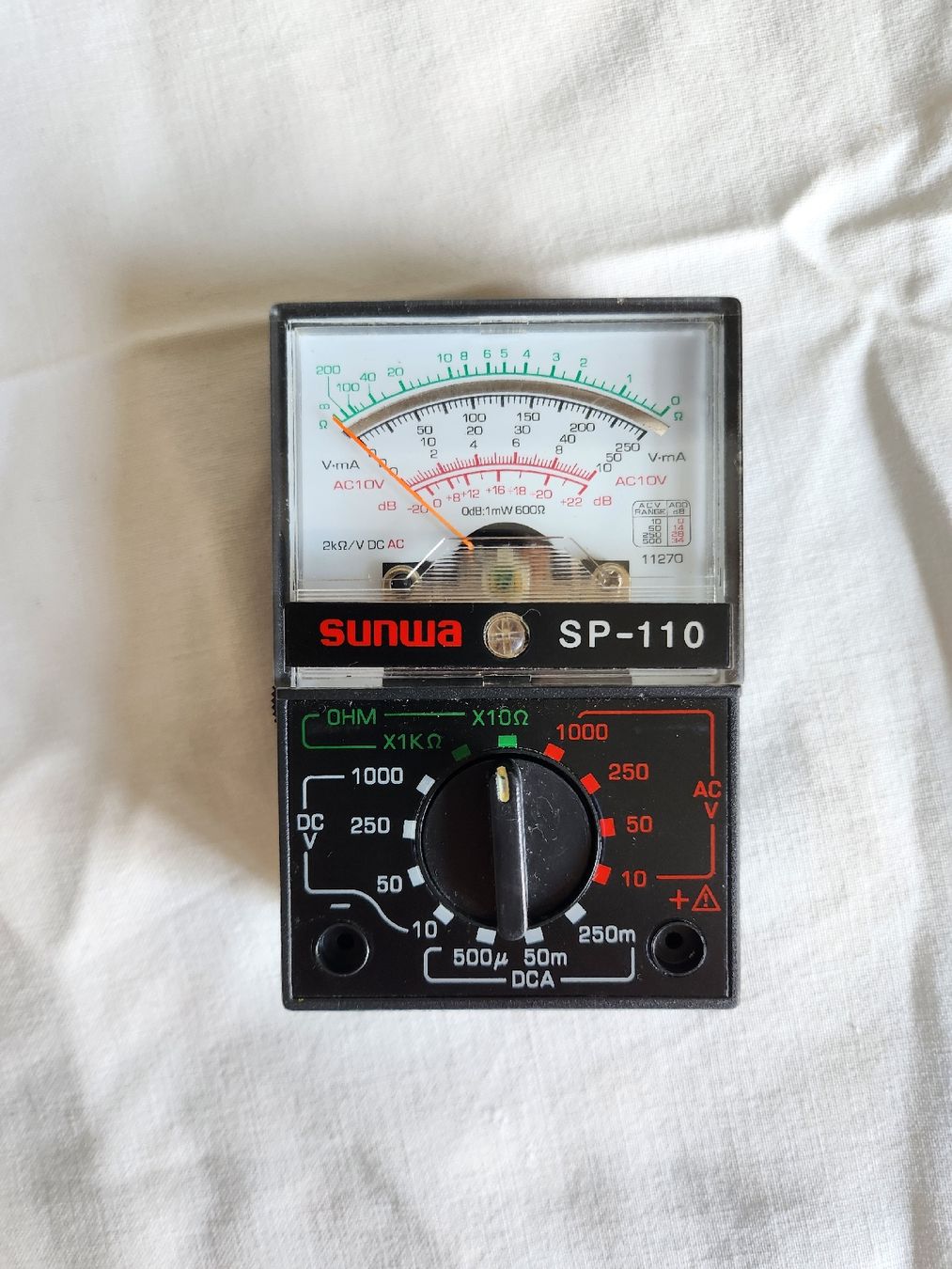 Misurare: Vintage Multimeter Set Sanwa SP-110 + Batterietester – Usato da Zürich venduto da BAENZERINO 1