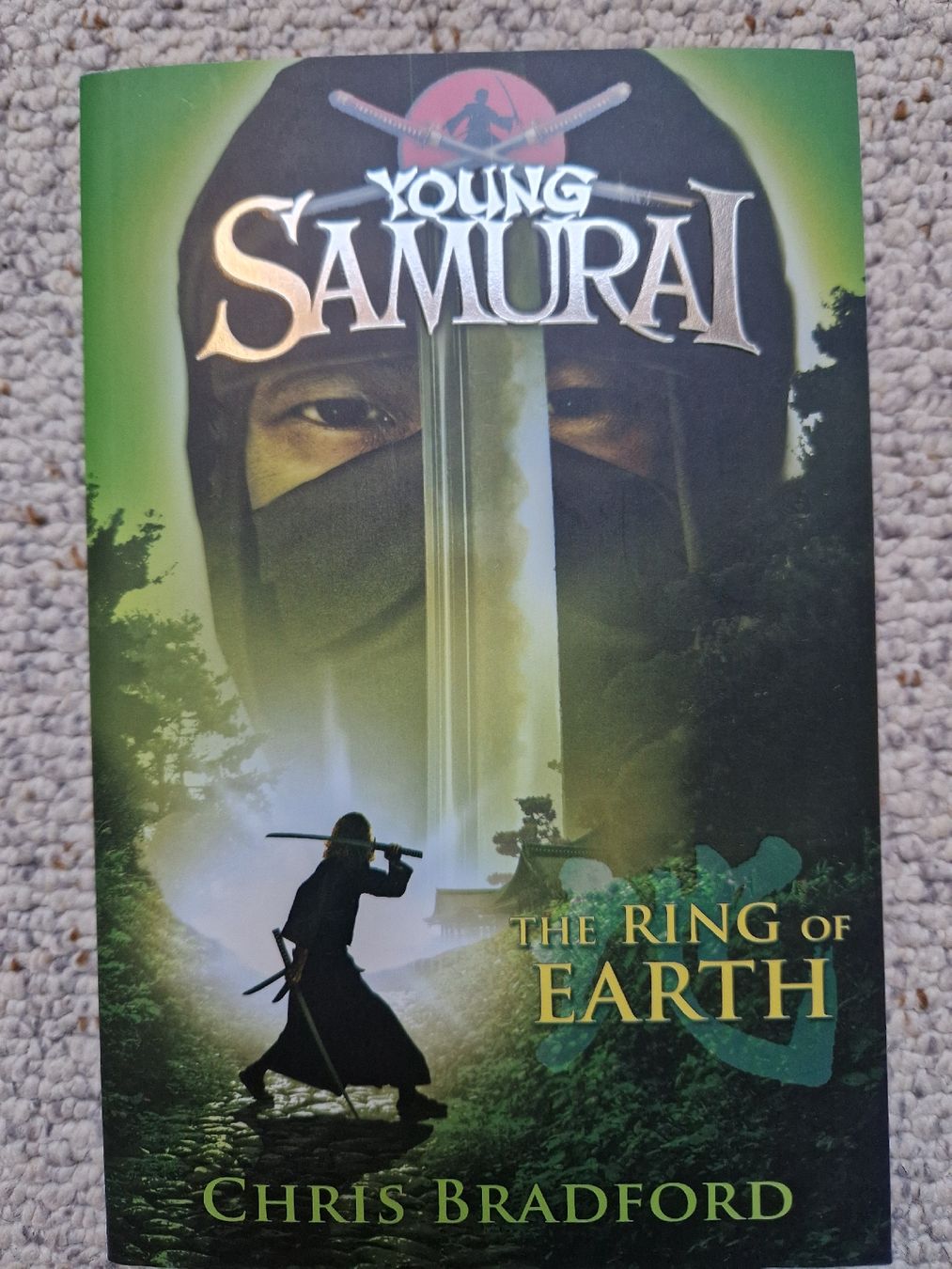 Libri: Young Samurai  -  The Ring of Earth – Nuovo (secondo la descrizione) da Hettlingen venduto da mat_8pg6