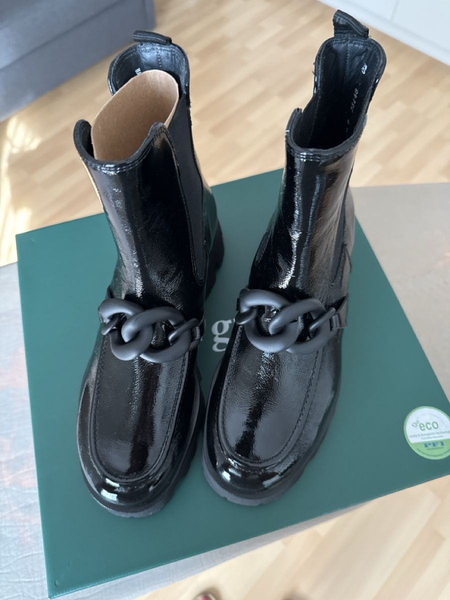 Paul Green Scarpe da donna: Paul Green Boots - neu! – Nuovo e nell'imballaggio originale da Geuensee venduto da Gagisi