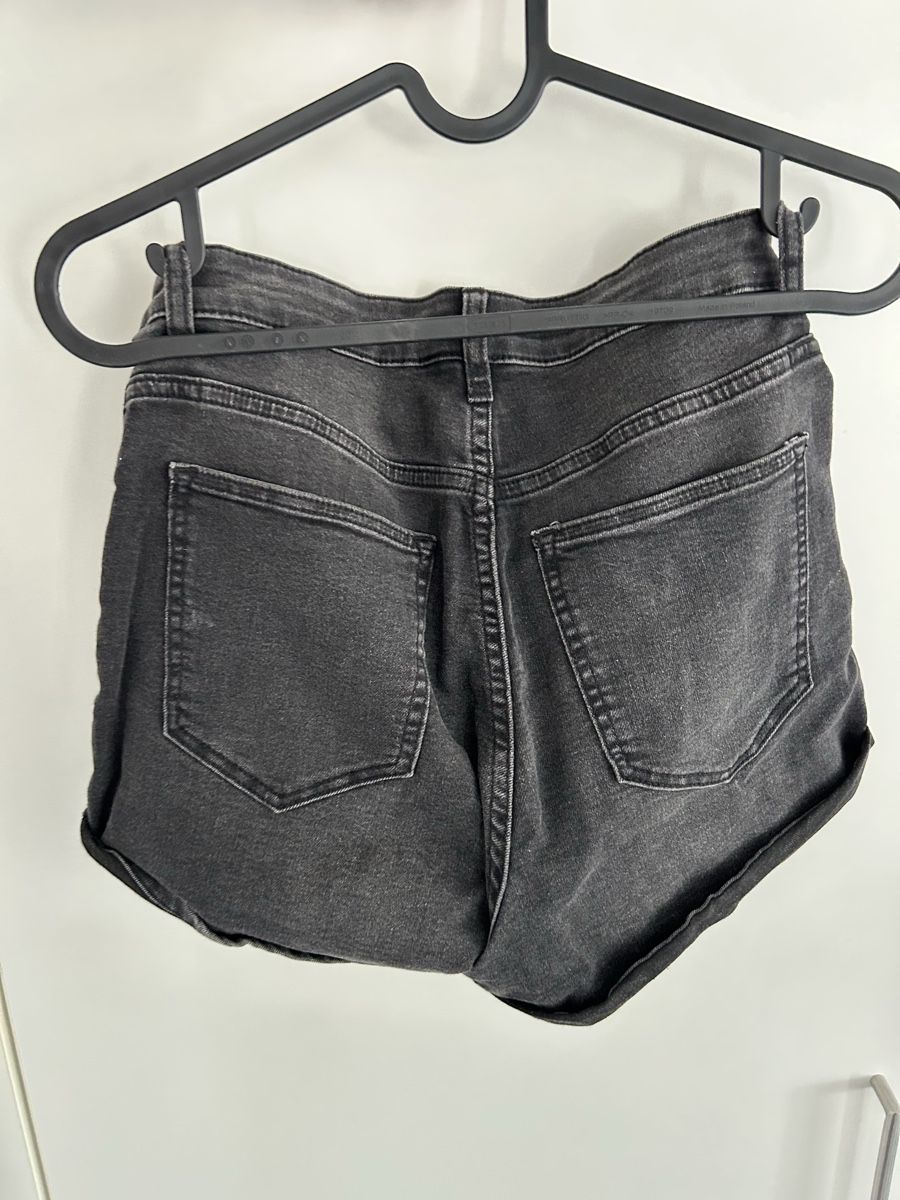 Jeans: Jeansshorts – Gebraucht aus Merenschwand von ___niggi___ 1