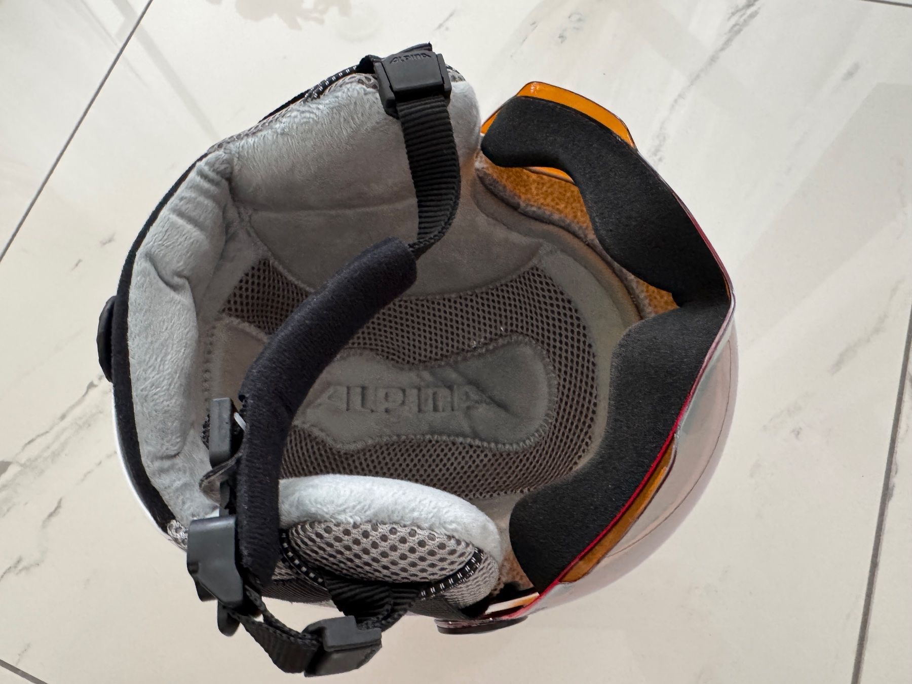 Alpina Helme & Visiere: Alpina Skihelm weiss mit edlem Design – Neu (gemäss Beschreibung) aus Hünenberg See von Rroger911 8