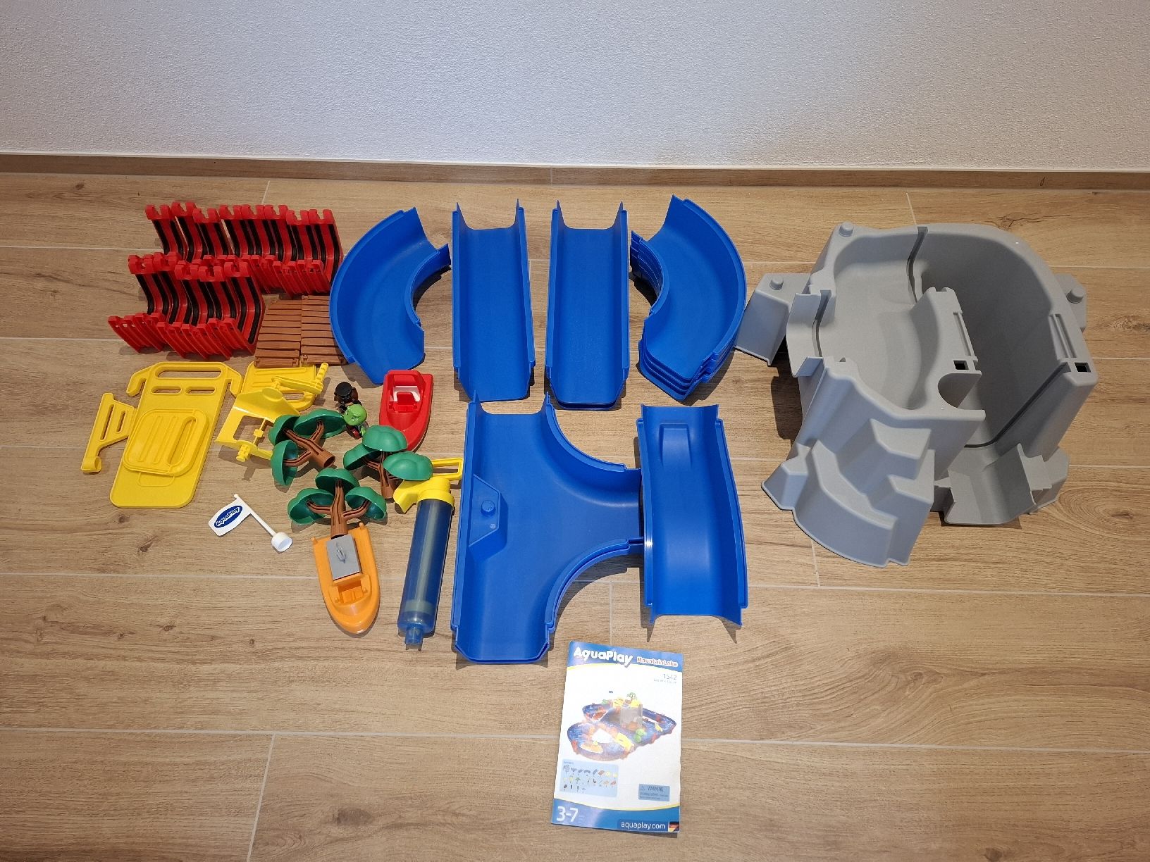 Aquaplay Giocattoli: AquaPlay MountainLake – Usato da Müllheim Dorf venduto da nic_kd6b