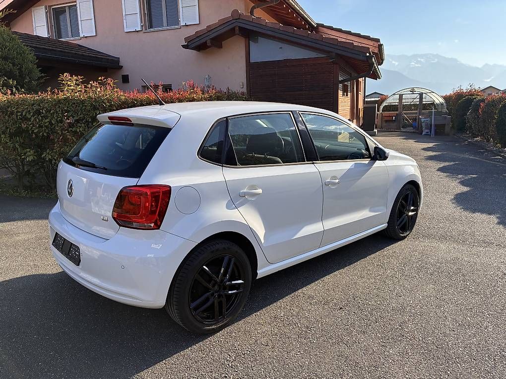 Automobili: VW Polo 1.4, 16V – Usato da Saillon venduto da labrocante7 3