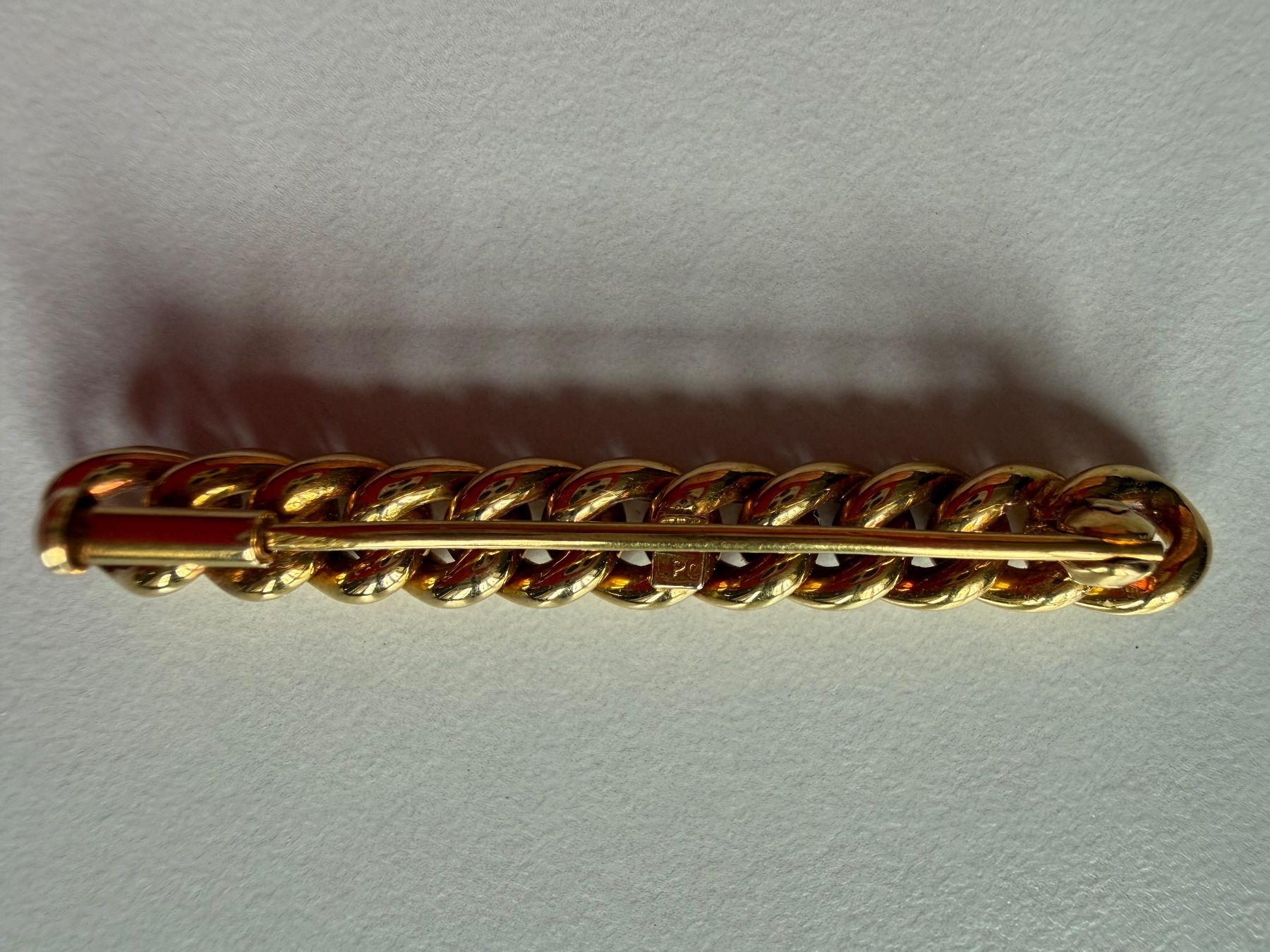 Broches & Aiguilles: Brosche, Panzer-Muster, 750er Gold, Vintage – D'occasion à Zürich par leo0105 4